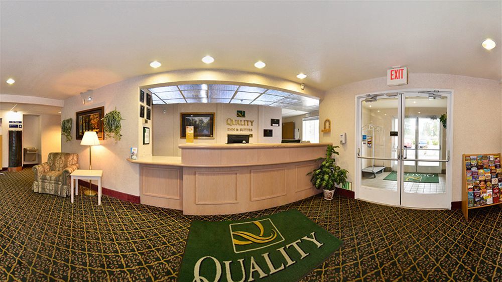 Quality Inn & Suites Weed Facilities photo
